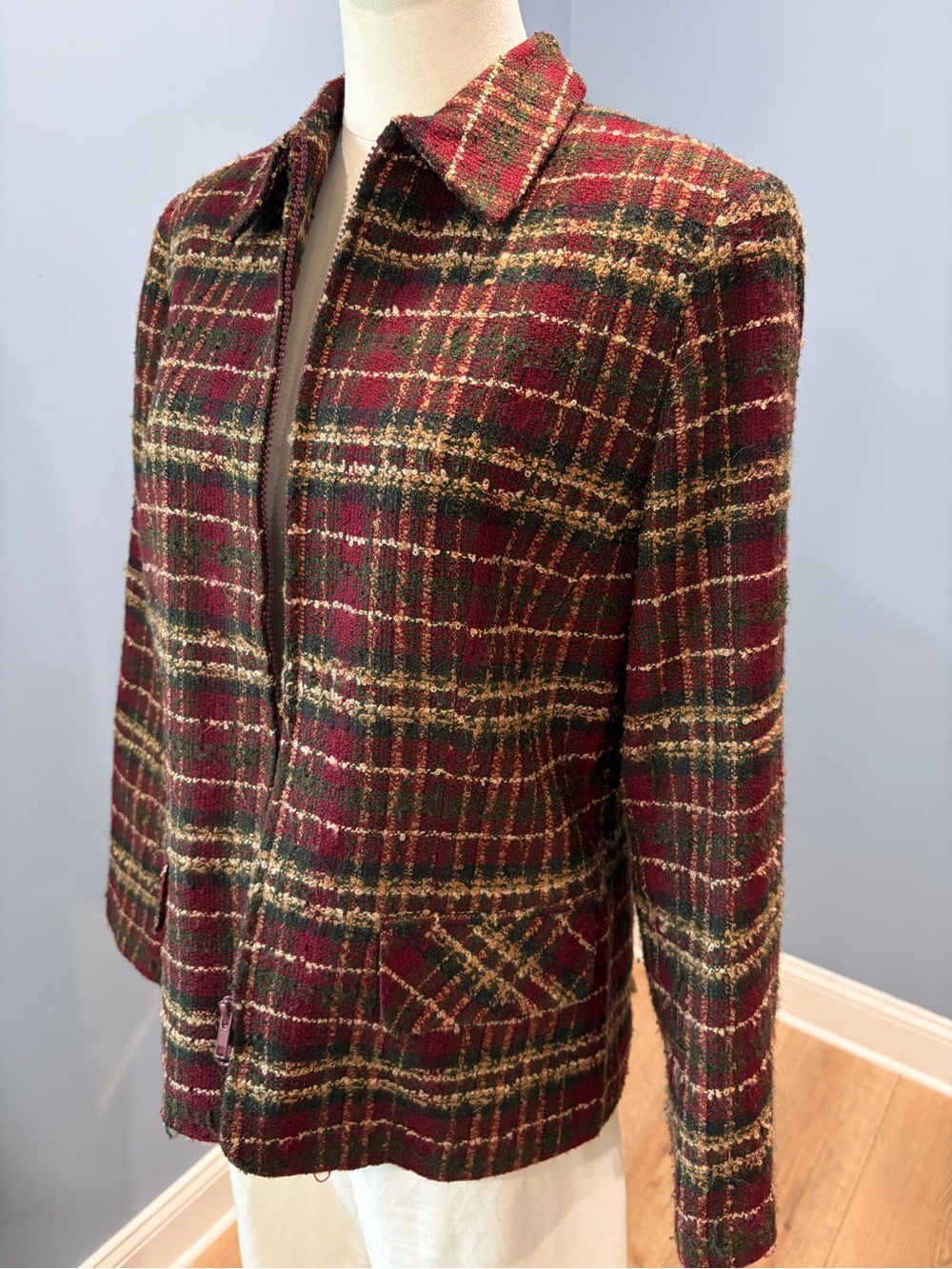 Sag Harbor Vintage Plaid Tweed Jacket Size 10 Burgundy Green Tartan Zip Front - Picture 3 of 9